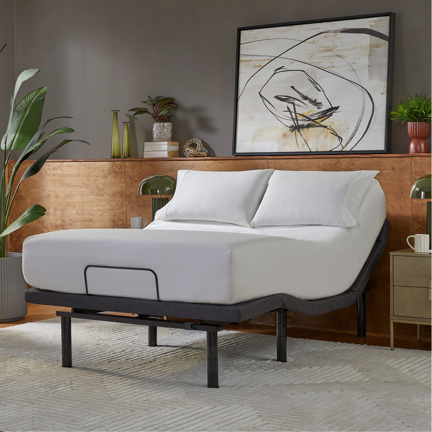 Platinum Serta baselogic™ Adjustable Base