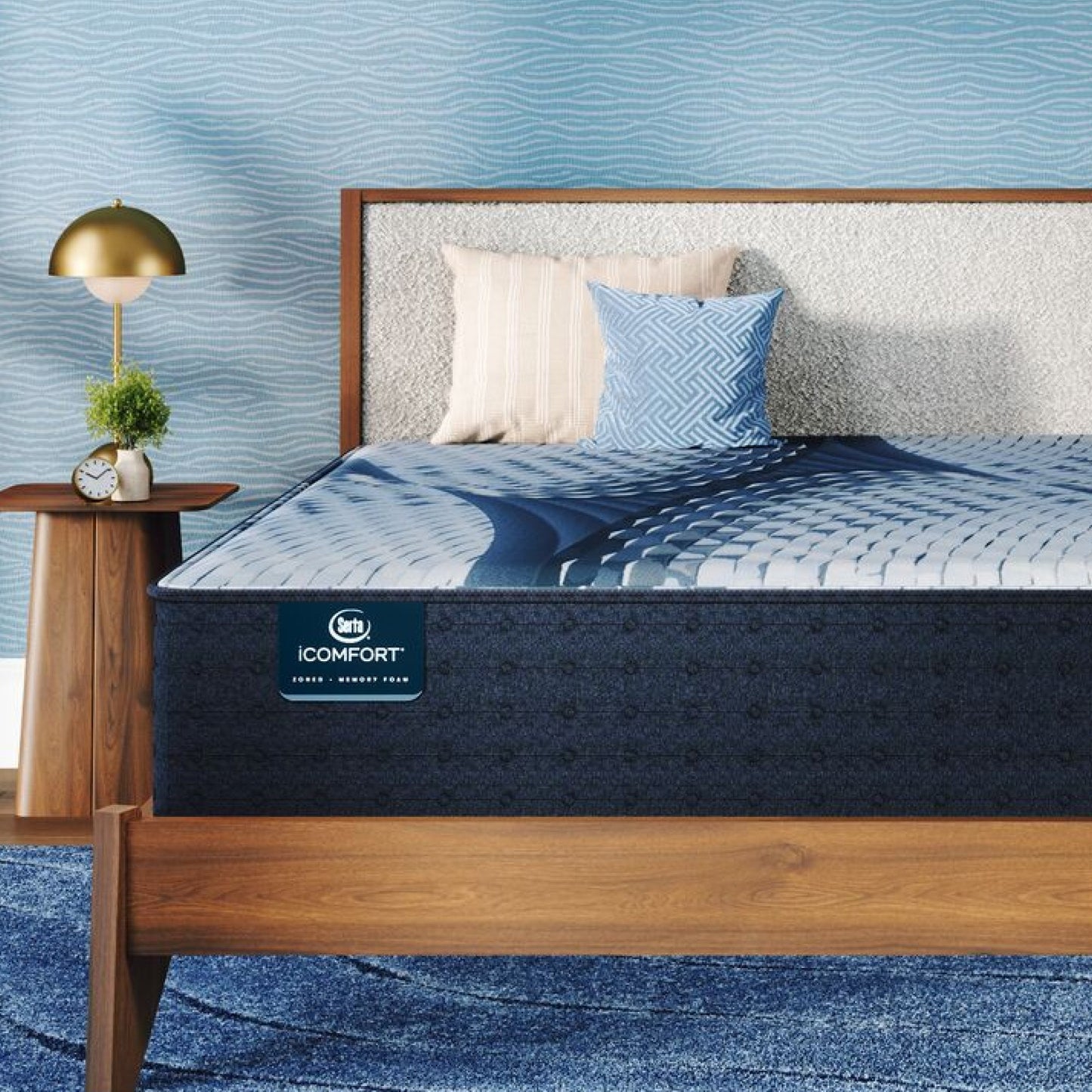 Serta Iona Plush iComfort mattress primary image