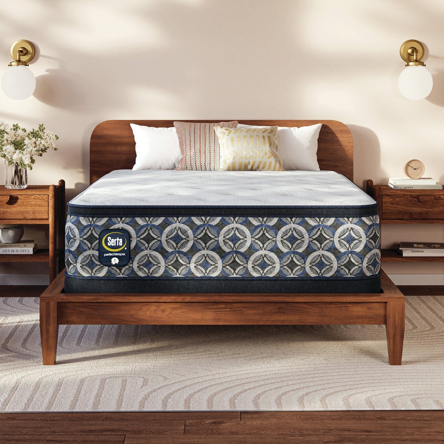 Cascade Canyon Medium Pillow Top - primary mattress image