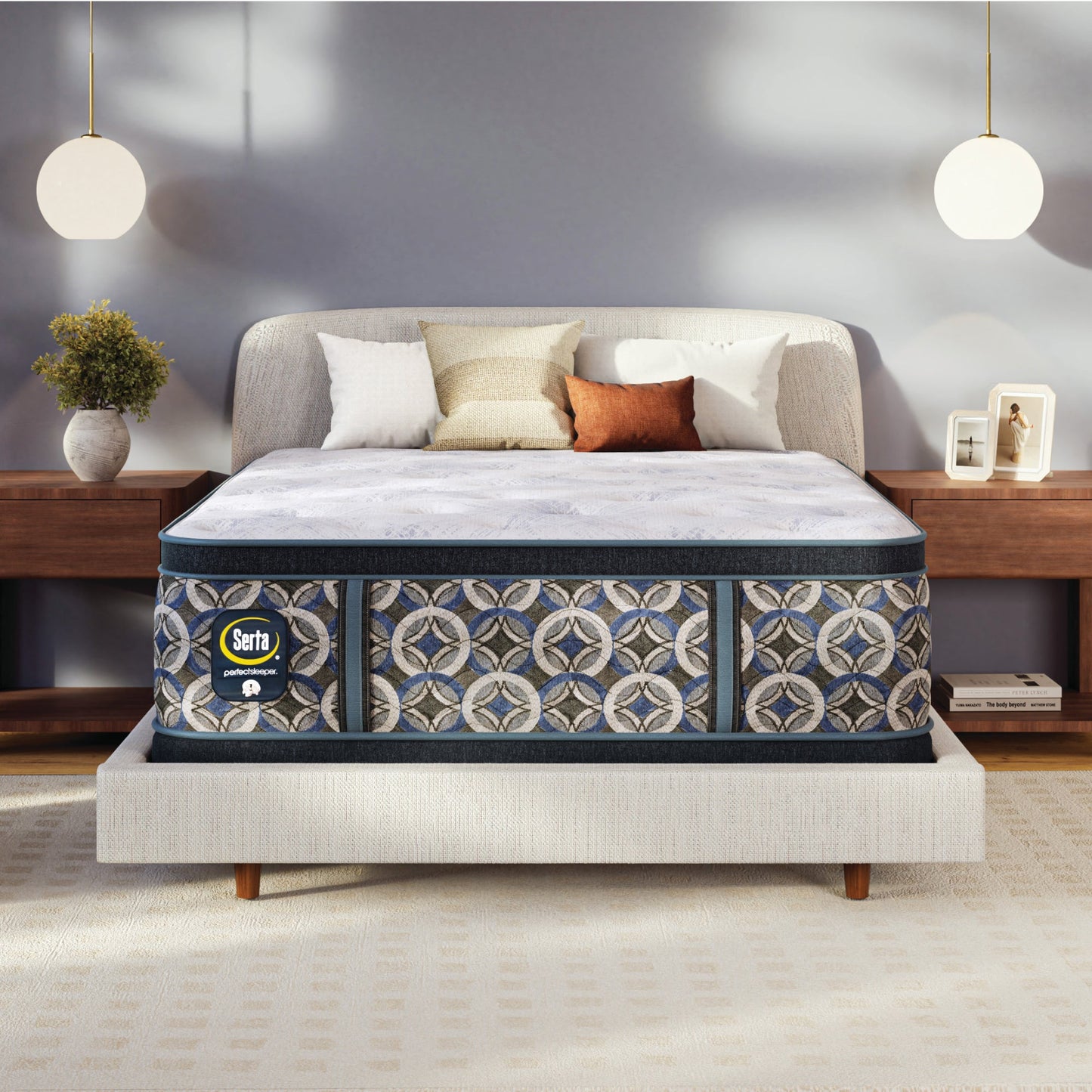 Cascade Range Plush Pillow Top - primary mattress image